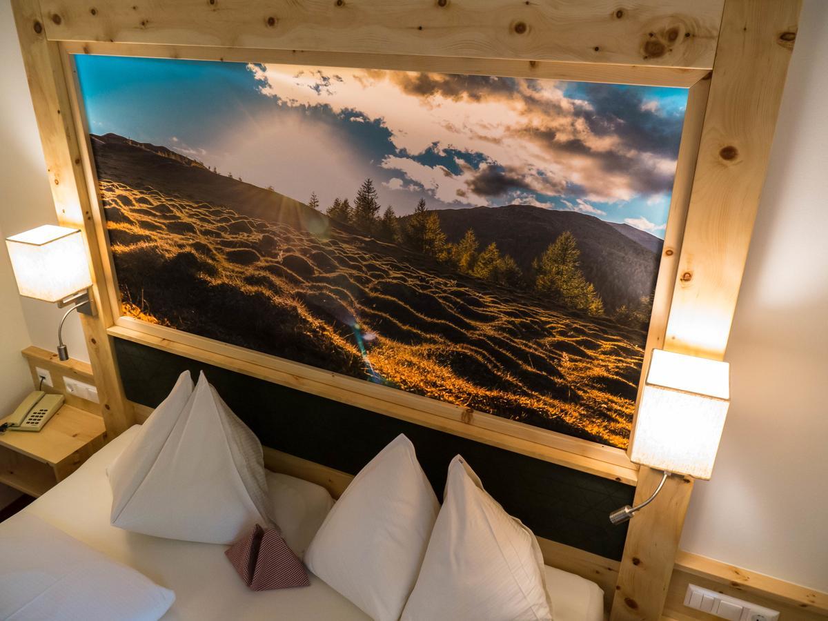 Hotel Gasthof Hinteregger Бад-Кляйнкірхгайм Екстер'єр фото